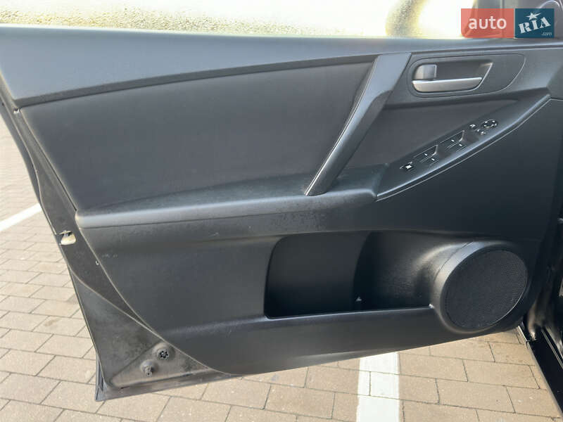 Хетчбек Mazda 3 2009 в Броварах