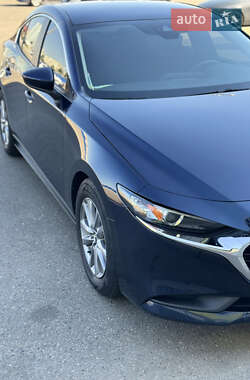 Седан Mazda 3 2019 в Харькове