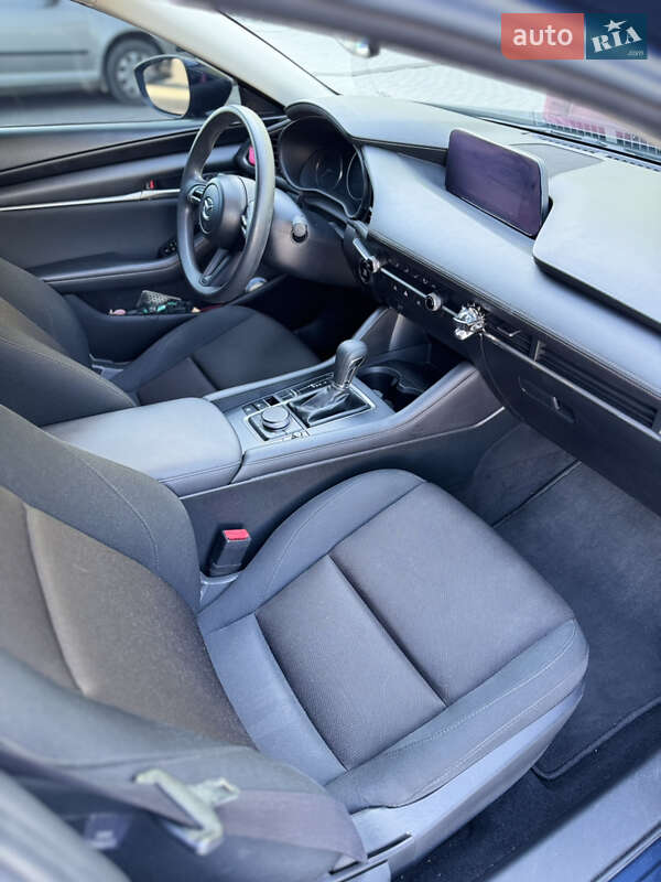 Седан Mazda 3 2019 в Харькове фото 48 Седан Mazda 3 2019 в Харькове