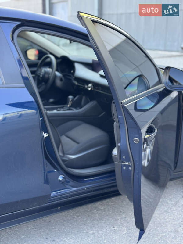 Седан Mazda 3 2019 в Харькове фото 61 Седан Mazda 3 2019 в Харькове