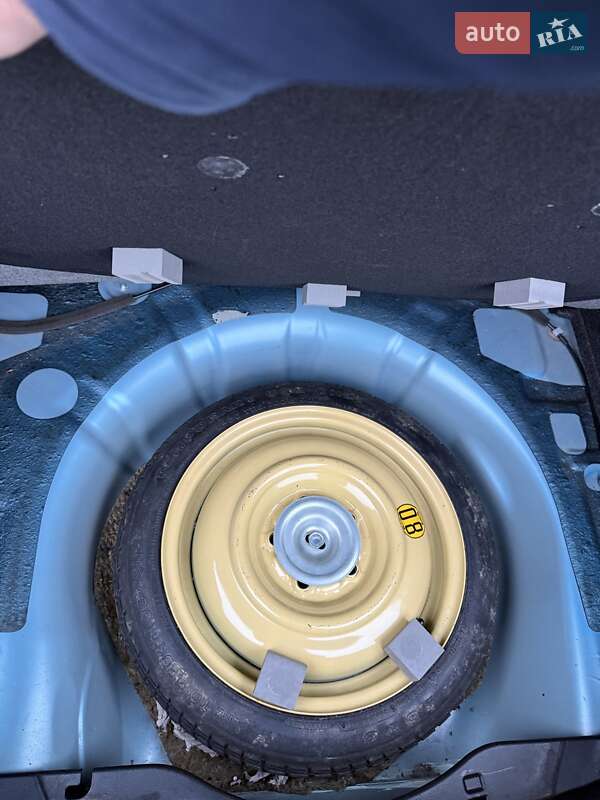 Хетчбек Mazda 3 2010 в Києві фото 12 Хетчбек Mazda 3 2010 в Києві