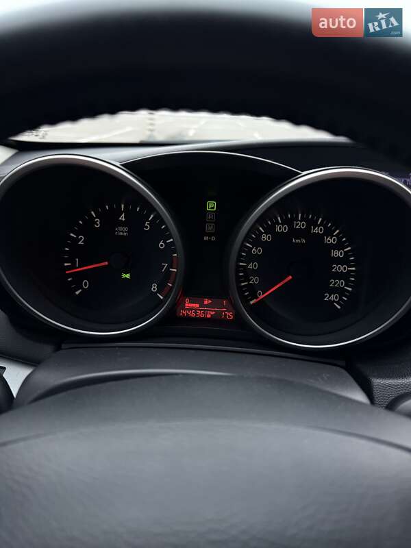 Хетчбек Mazda 3 2010 в Києві фото 22 Хетчбек Mazda 3 2010 в Києві