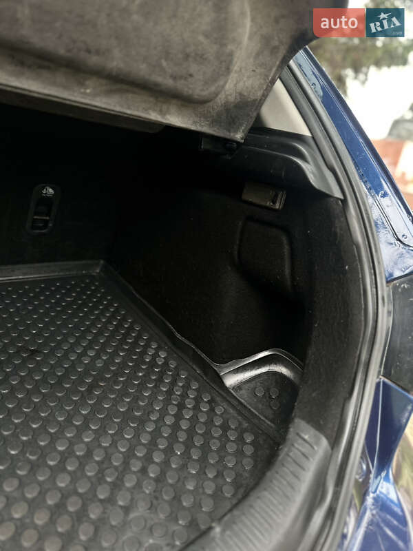 Хетчбек Mazda 3 2004 в Тульчині фото 34 Хетчбек Mazda 3 2004 в Тульчині