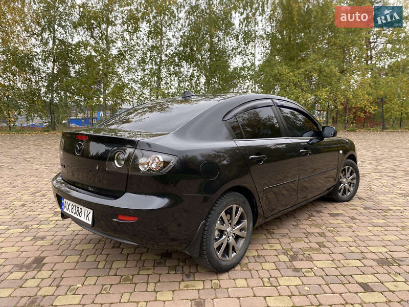 Седан Mazda 3 2008 в Харкові