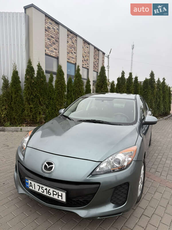 Седан Mazda 3 2012 в Білій Церкві