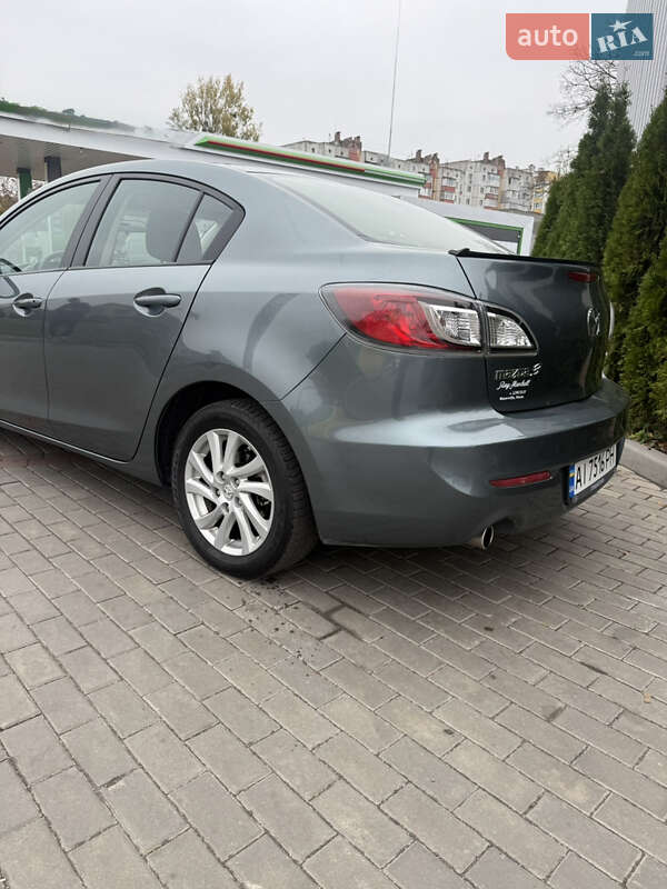 Седан Mazda 3 2012 в Білій Церкві