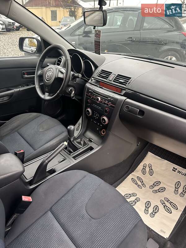 Хэтчбек Mazda 3 2006 в Смеле фото 12 Хэтчбек Mazda 3 2006 в Смеле