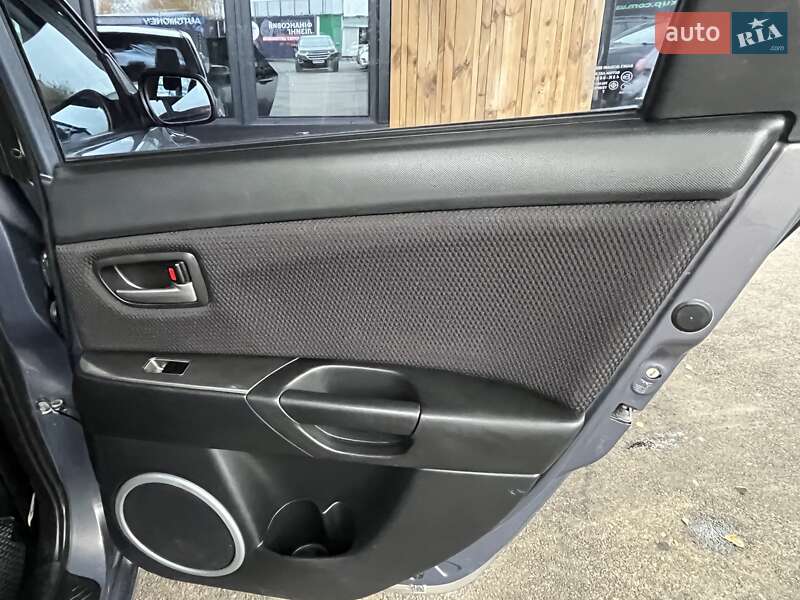 Хэтчбек Mazda 3 2008 в Виннице