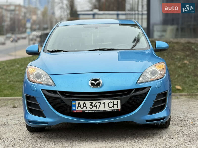 Хетчбек Mazda 3 2010 в Києві