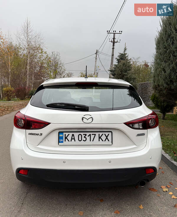 Хетчбек Mazda 3 2016 в Києві