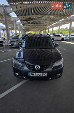 Седан Mazda 3 2005 в Запорожье