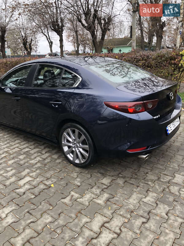 Седан Mazda 3 2020 в Чернівцях