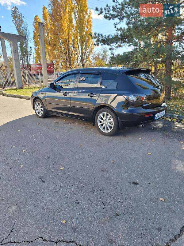 Хэтчбек Mazda 3 2008 в Кременчуге