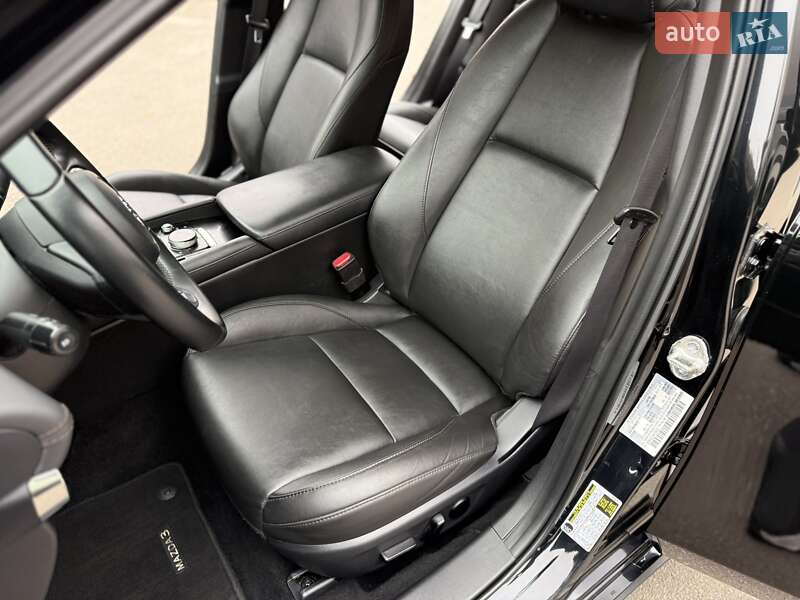 Седан Mazda 3 2019 в Дніпрі фото 14 Седан Mazda 3 2019 в Дніпрі