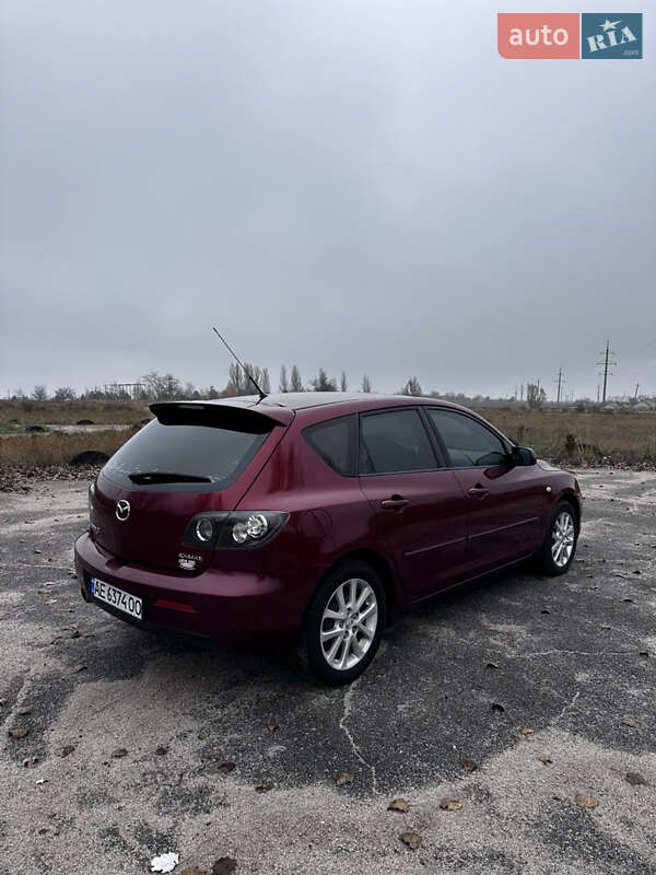 Хетчбек Mazda 3 2008 в Томаківці