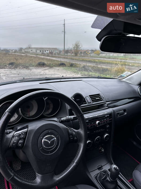 Хетчбек Mazda 3 2008 в Томаківці