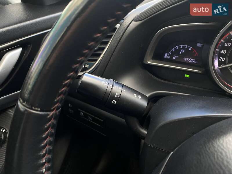 Седан Mazda 3 2014 в Києві