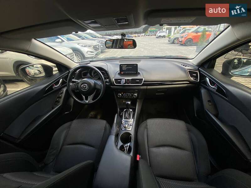 Седан Mazda 3 2014 в Києві