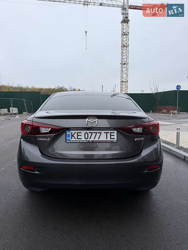 Седан Mazda 3 2017 в Киеве фото 4 Седан Mazda 3 2017 в Киеве