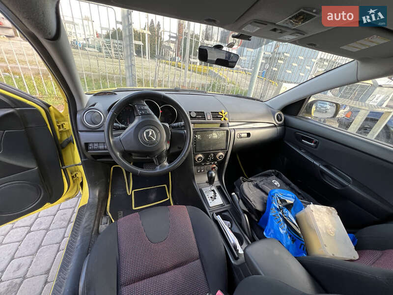 Хэтчбек Mazda 3 2006 в Львове
