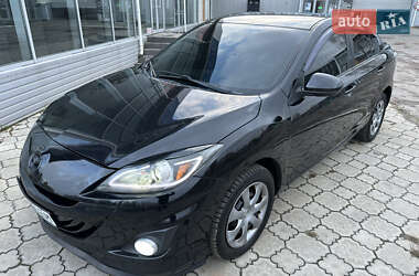 Седан Mazda 3 2012 в Николаеве