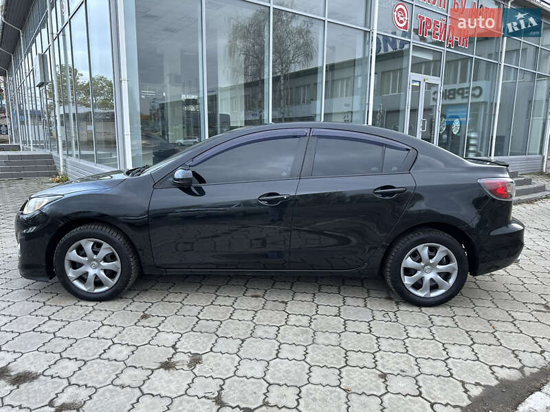 Седан Mazda 3 2012 в Николаеве фото 5 Седан Mazda 3 2012 в Николаеве