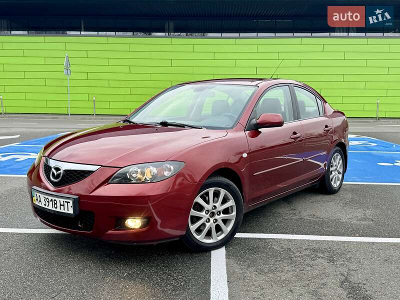 Седан Mazda 3 2008 в Киеве