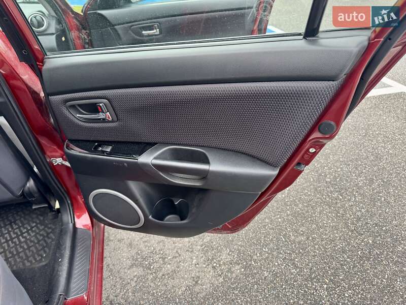 Седан Mazda 3 2008 в Киеве