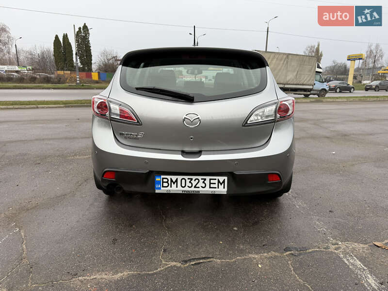 Хэтчбек Mazda 3 2010 в Сумах