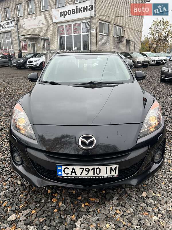 Хетчбек Mazda 3 2011 в Смілі
