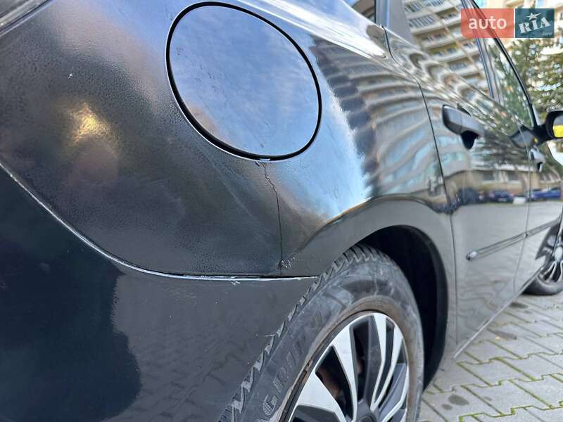 Хэтчбек Mazda 3 2006 в Тернополе