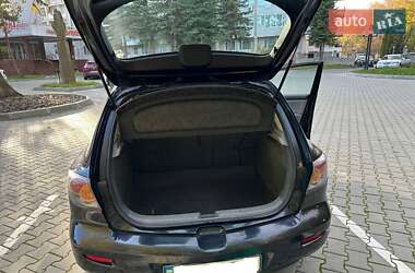 Хэтчбек Mazda 3 2006 в Тернополе