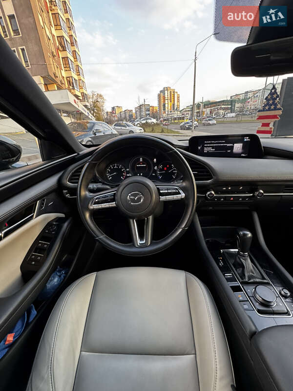 Хэтчбек Mazda 3 2019 в Львове