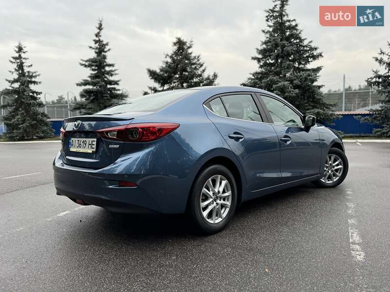 Седан Mazda 3 2017 в Києві фото 10 Седан Mazda 3 2017 в Києві