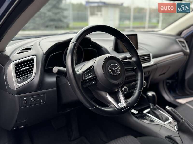 Седан Mazda 3 2017 в Києві фото 33 Седан Mazda 3 2017 в Києві