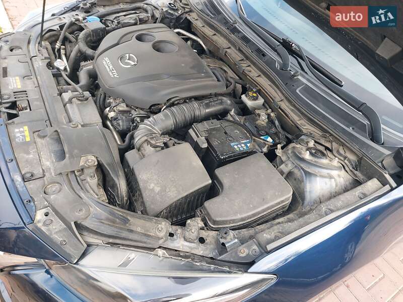 Хетчбек Mazda 3 2017 в Новомиргороді фото 50 Хетчбек Mazda 3 2017 в Новомиргороді