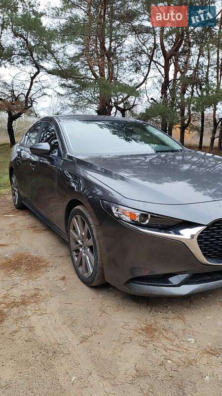 Седан Mazda 3 2020 в Кам'янському