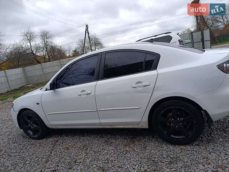 Седан Mazda 3 2006 в Кременчуге
