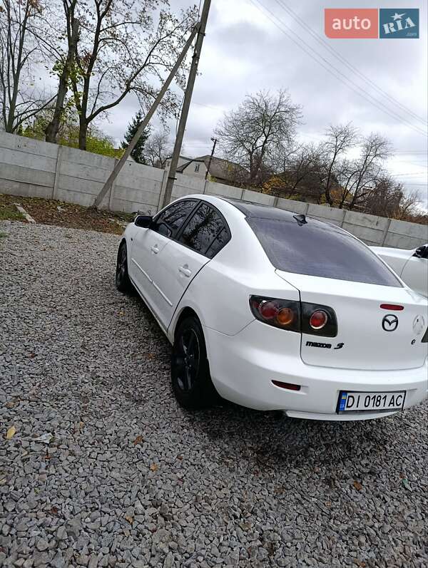 Седан Mazda 3 2006 в Кременчуге