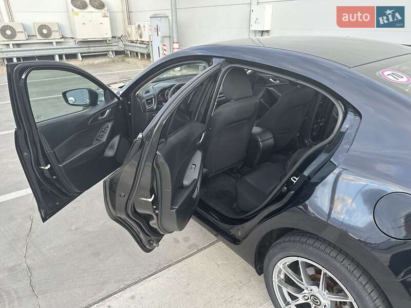 Седан Mazda 3 2015 в Києві фото 21 Седан Mazda 3 2015 в Києві