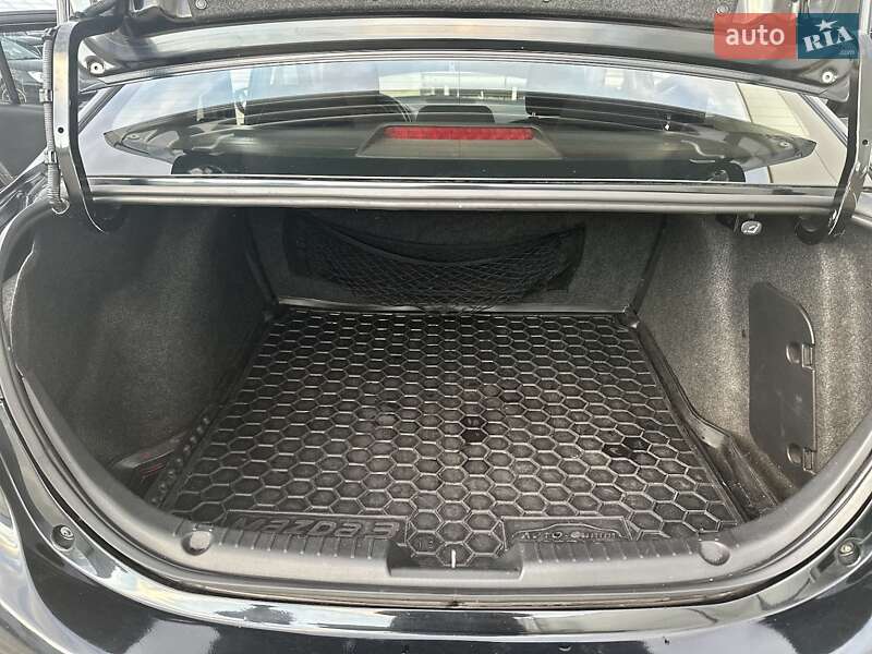 Седан Mazda 3 2015 в Києві фото 27 Седан Mazda 3 2015 в Києві