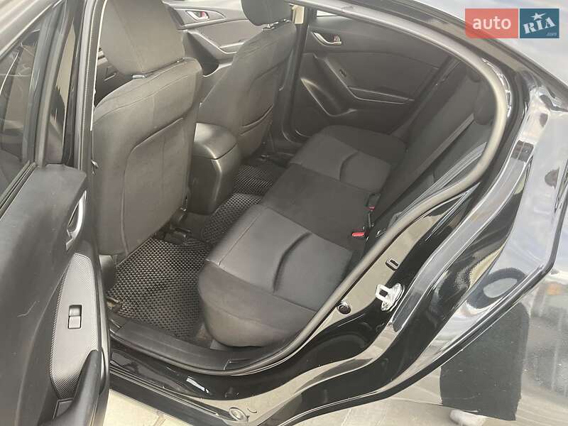 Седан Mazda 3 2015 в Києві фото 37 Седан Mazda 3 2015 в Києві
