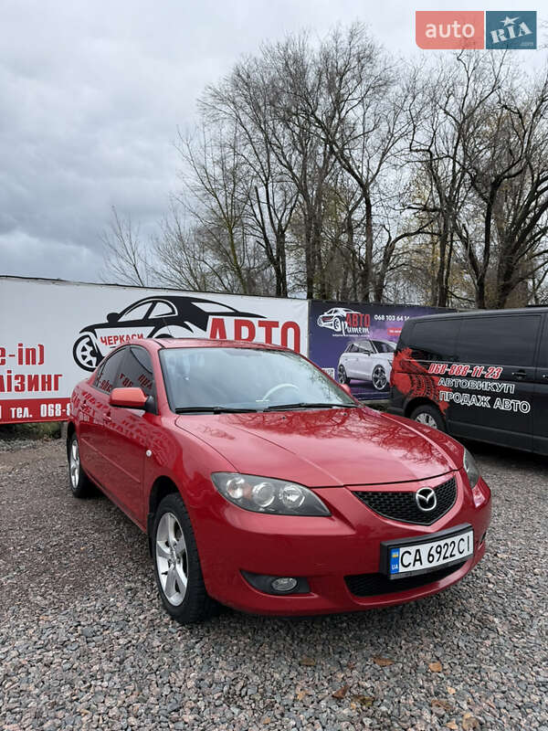 Седан Mazda 3 2005 в Черкасах
