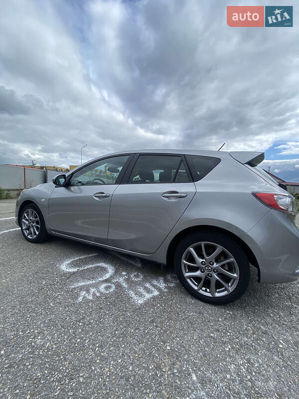 Хетчбек Mazda 3 2012 в Вінниці