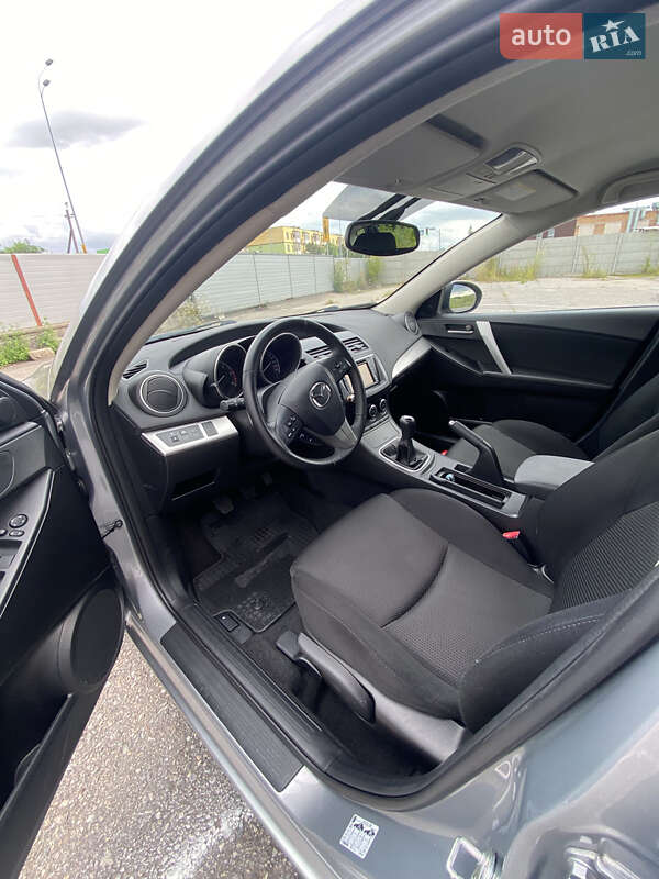 Хетчбек Mazda 3 2012 в Вінниці