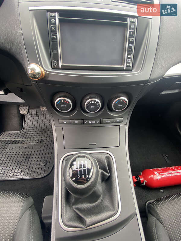 Хетчбек Mazda 3 2012 в Вінниці