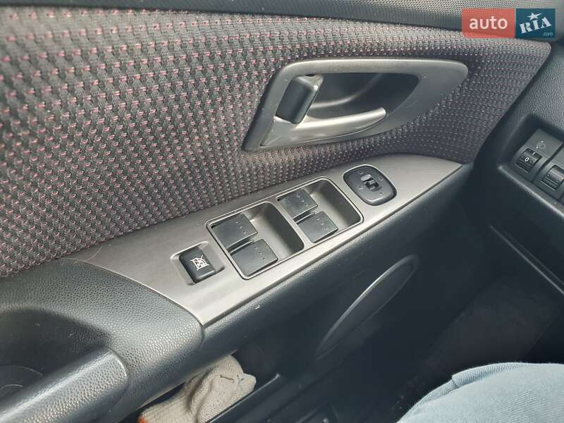 Седан Mazda 3 2007 в Киеве