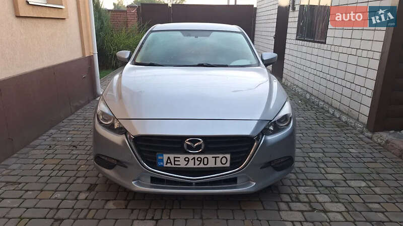 Седан Mazda 3 2016 в Дніпрі фото 5 Седан Mazda 3 2016 в Дніпрі