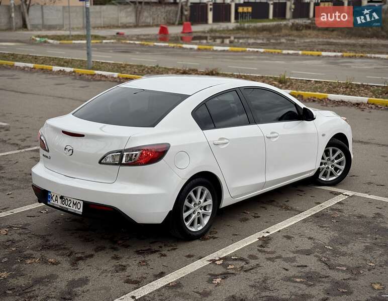 Седан Mazda 3 2010 в Києві фото 13 Седан Mazda 3 2010 в Києві
