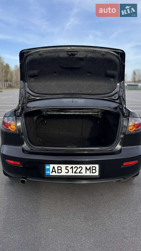 Седан Mazda 3 2006 в Виннице